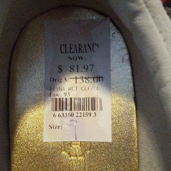 Like New! Coach 26 Reina Metalic Gold Low Cut Sneaker - Picture 7 of 7